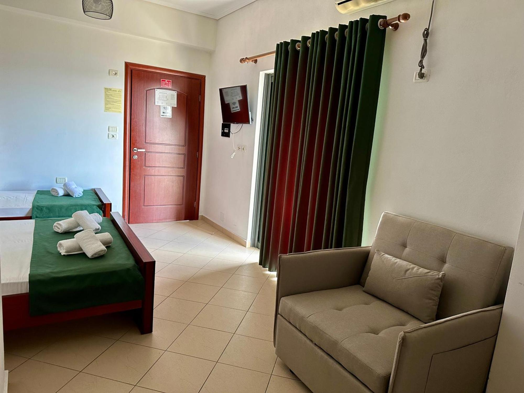 Bliss Hotel Ksamil Bagian luar foto