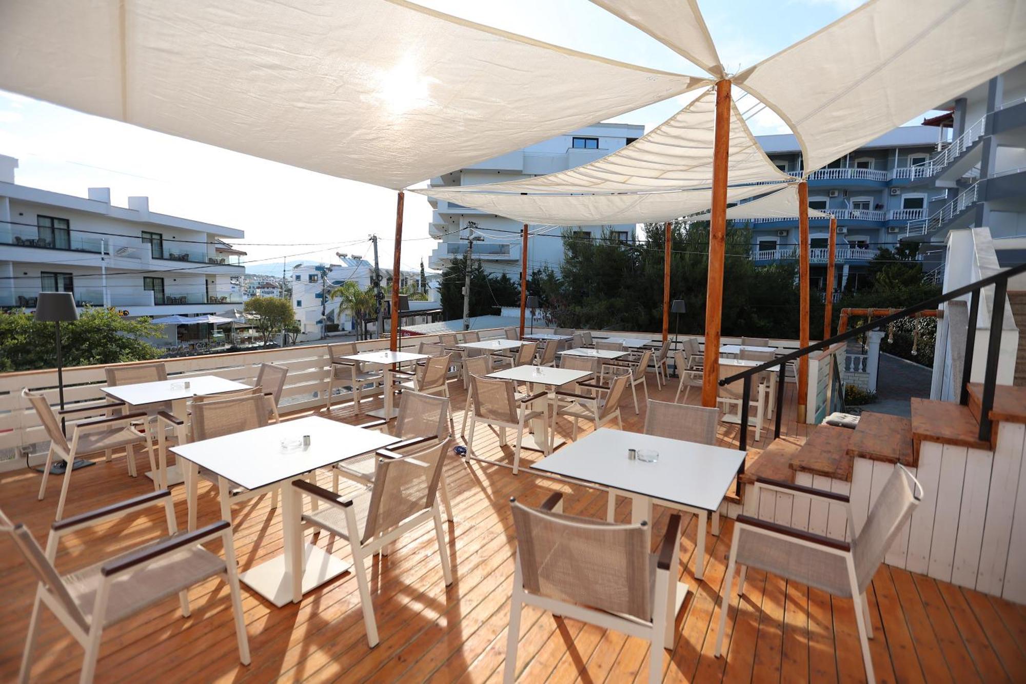 Bliss Hotel Ksamil Bagian luar foto