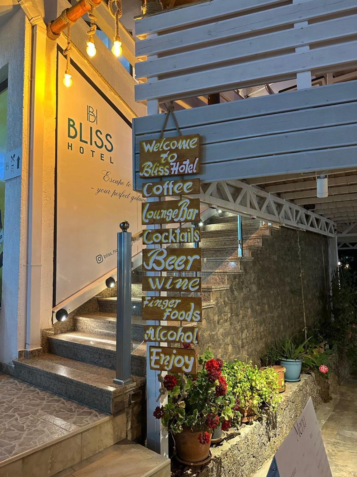 Bliss Hotel Ksamil Bagian luar foto